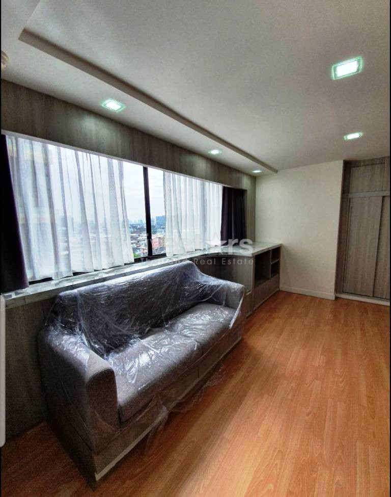 Appartement rénové de 3 chambres à louer à Phromphong, photo 10
