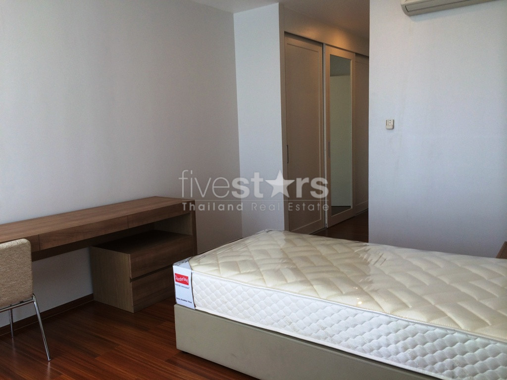 Appartement 4 chambres à louer au coeur du quartier Thonglor, photo 4