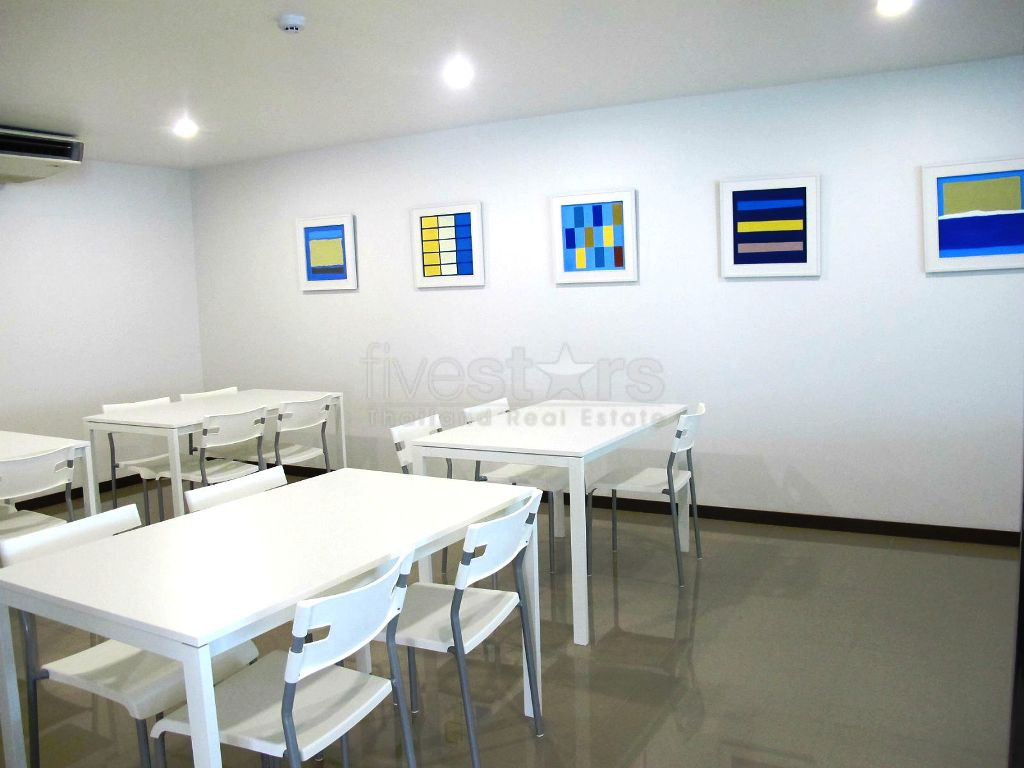 Appartement 4 chambres à louer au coeur du quartier Thonglor, photo 8