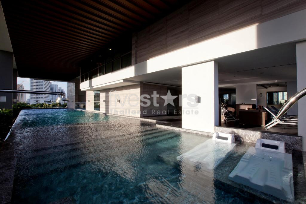 Appartement moderne 2 chambres à louer quartier Thonglor, photo 9
