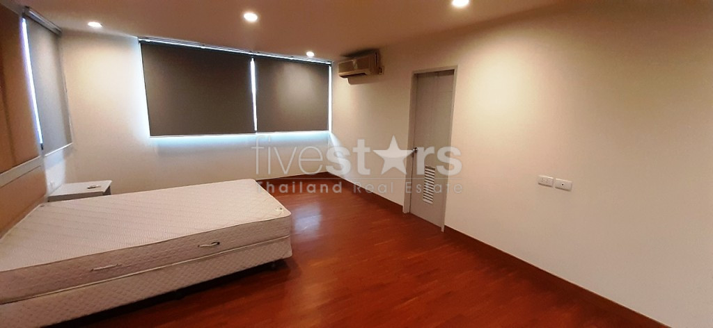 Appartement en duplex de 4 chambres proche du BTS Phomphong, photo 14