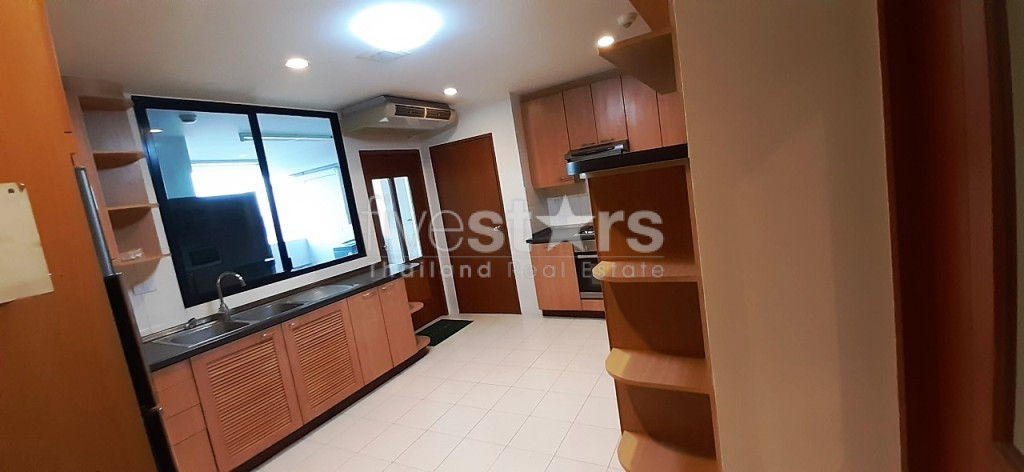 Appartement en duplex de 4 chambres proche du BTS Phomphong, photo 8