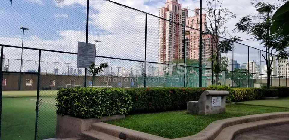 Appartement en duplex de 4 chambres proche du BTS Phomphong, photo 22