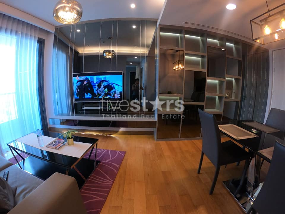 Appartement de 2 chambres à louer à 10 minutes du BTS Phromphong, photo 2