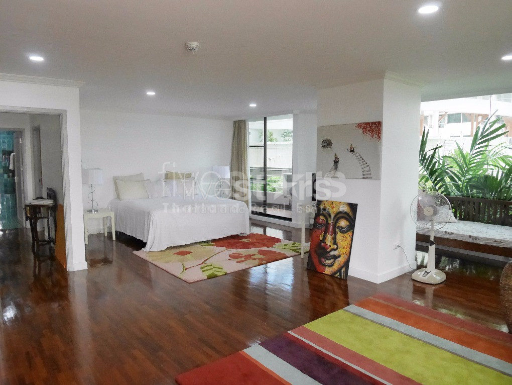 Duplex moderne et spacieux de 3 chambres quartier Phromphong, photo 17