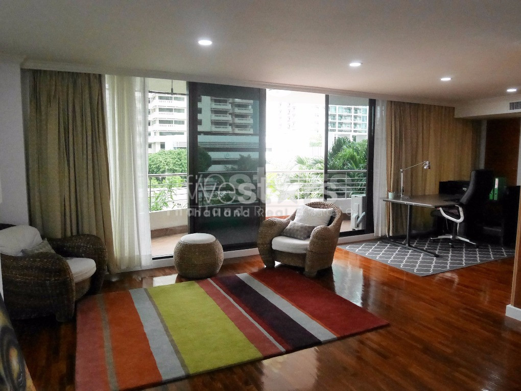 Duplex moderne et spacieux de 3 chambres quartier Phromphong, photo 5