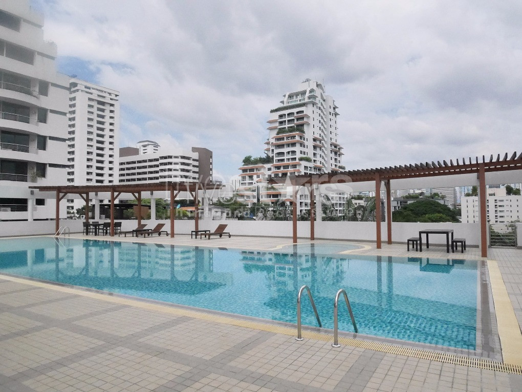 Duplex moderne et spacieux de 3 chambres quartier Phromphong, photo 19