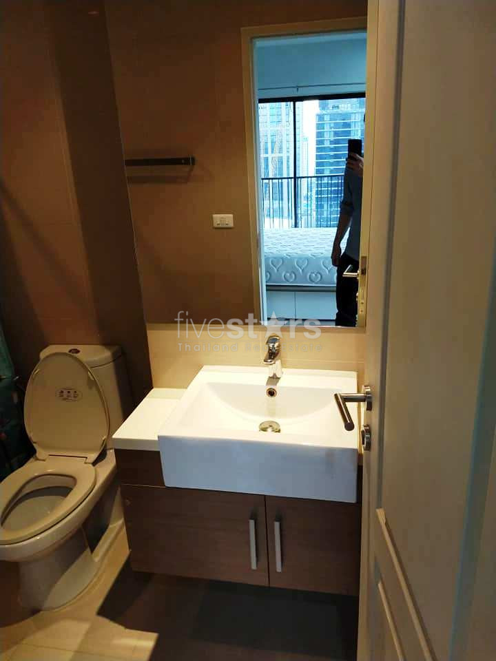 1 bedroom condo for rent near BTS Phromphong, photo 13