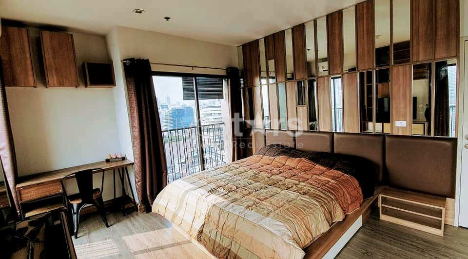 1 bedroom condo for rent near BTS Phromphong, photo 9
