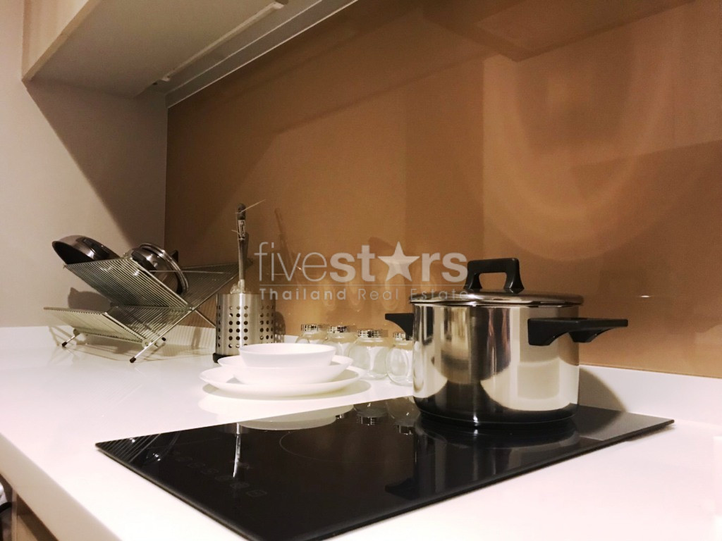 2 bedrooms condo for rent near BTS Phromphong, photo 7