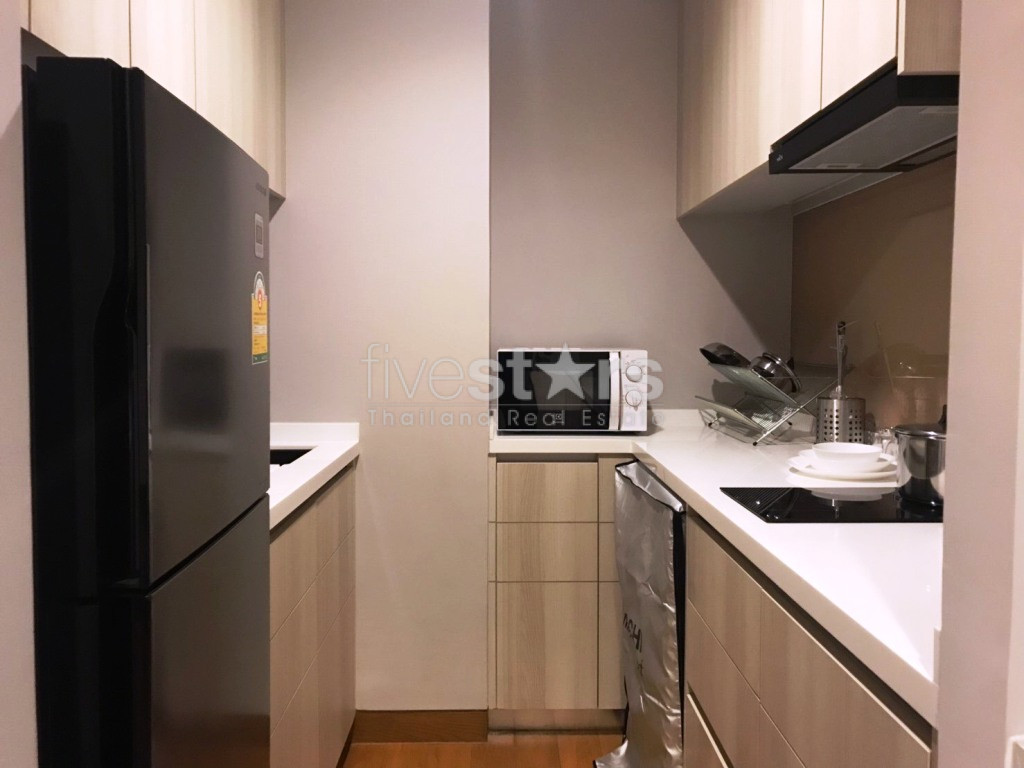 2 bedrooms condo for rent near BTS Phromphong, photo 5