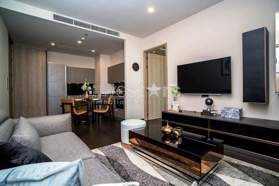 1 bedroom condo for sale close to BTS Phromphong, photo 2
