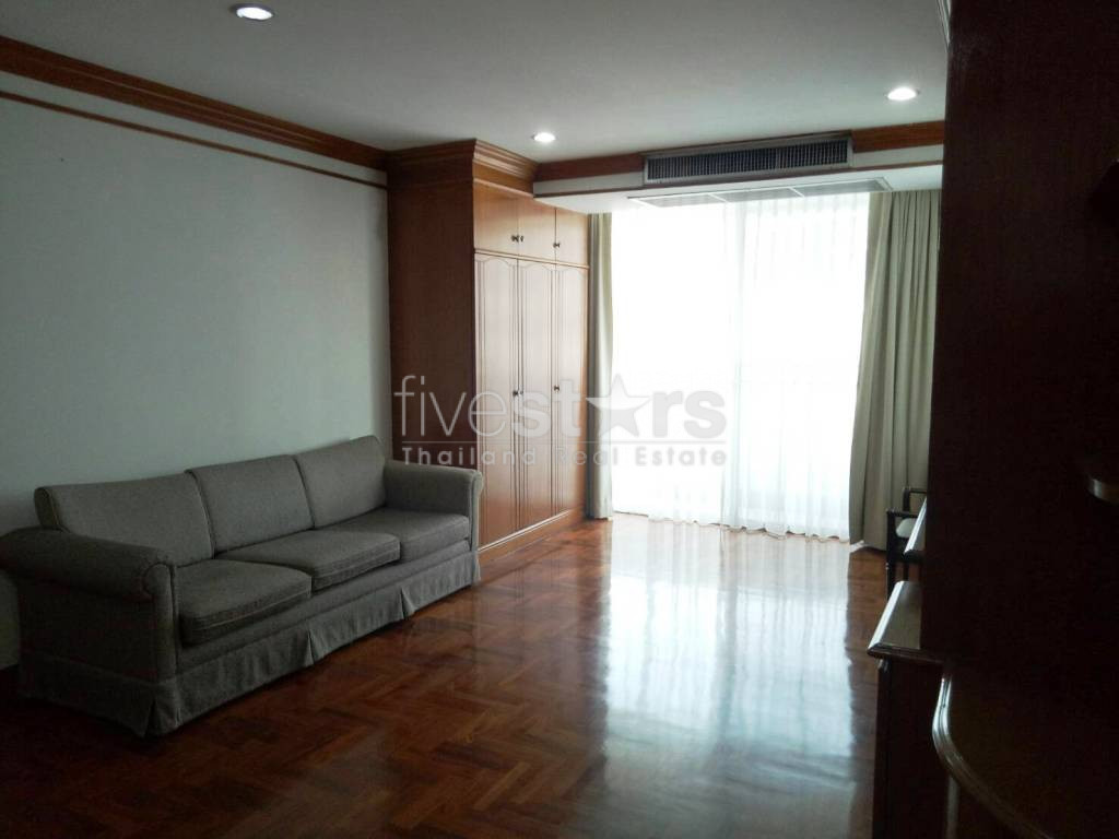 Pet friendly 4 bedrooms apartment for rent in Sukhumvit, photo 2