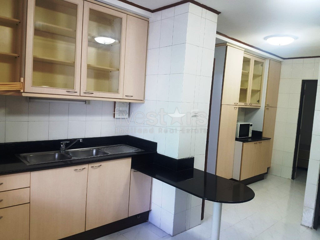 Pet friendly 4 bedrooms apartment for rent in Sukhumvit, photo 5