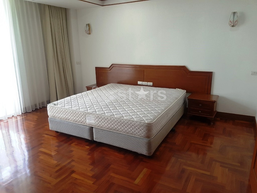 Pet friendly 4 bedrooms apartment for rent in Sukhumvit, photo 13