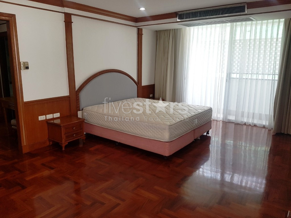 Pet friendly 4 bedrooms apartment for rent in Sukhumvit, photo 11