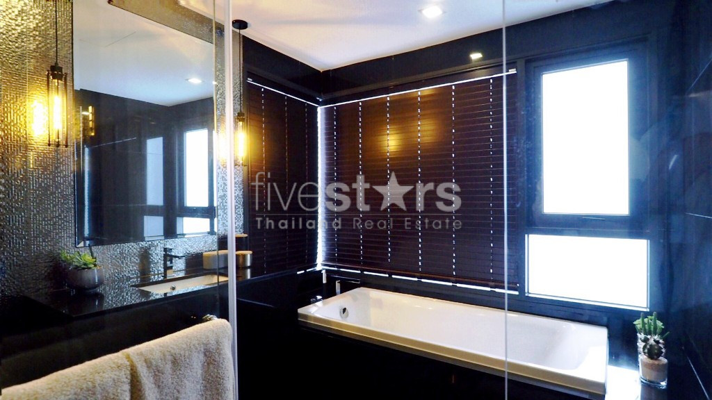Bel appartement moderne de 2 chambres à louer à Thonglor, photo 16