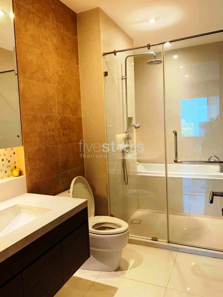 1 bedroom condo for rent in Phromphong, photo 9