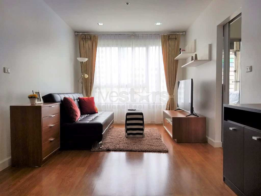 1 bedroom condo for sale near BTS Phromphong, photo 2