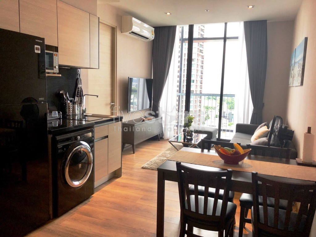 Modern 2 bedrooms condo for rent in Phromphong, photo 3