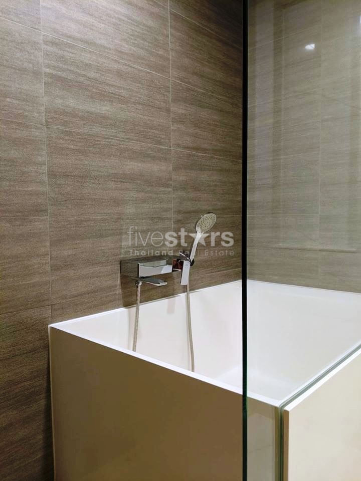 Duplex 2 bedrooms condo for rent in Sukhumvit, photo 17