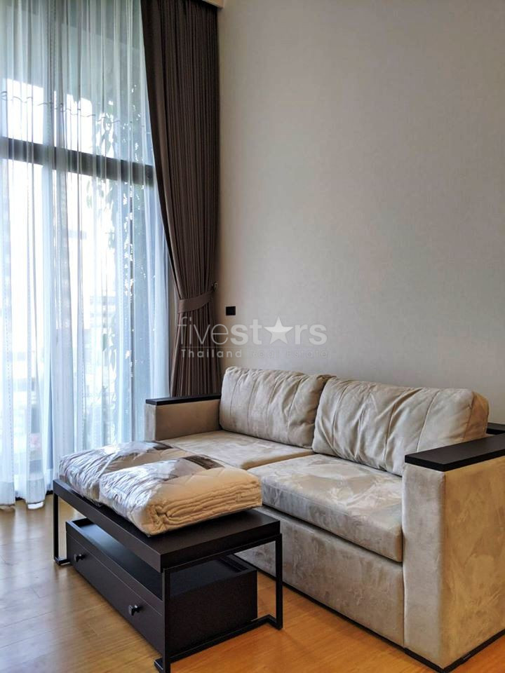 Duplex 2 bedrooms condo for rent in Sukhumvit