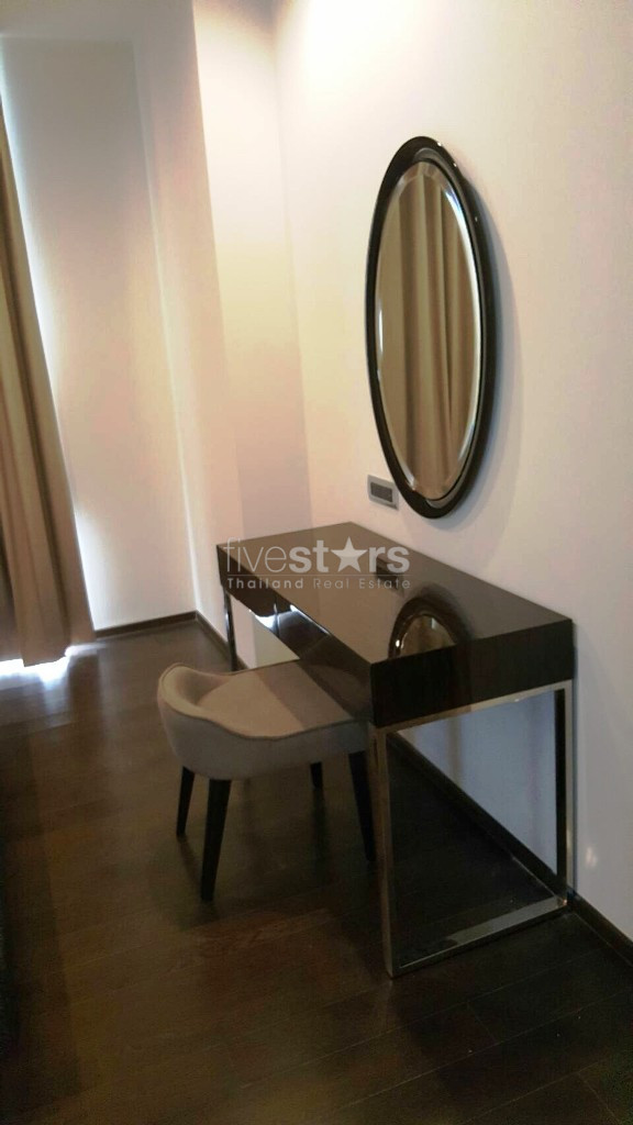 2 bedrooms condo for rent near BTS Phromphong, photo 5