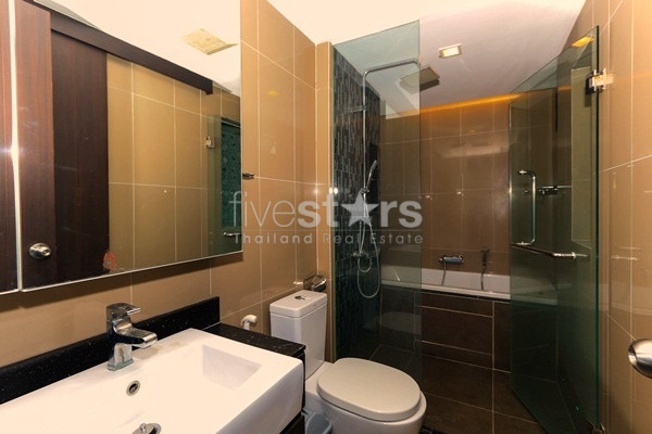 Garden view 1 bedroom condo for sale close to BTS Thonglor Station, photo 7