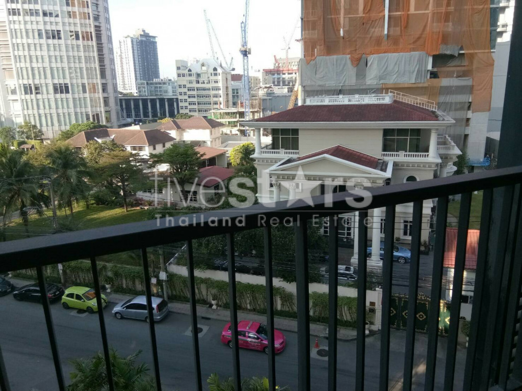 3 bedrooms condo for sale Thonglor - Ekkamai, photo 3