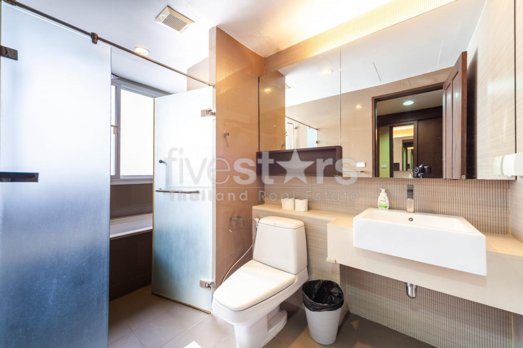 Grand appartement 2 chambres à louer quartier Thonglor, photo 10