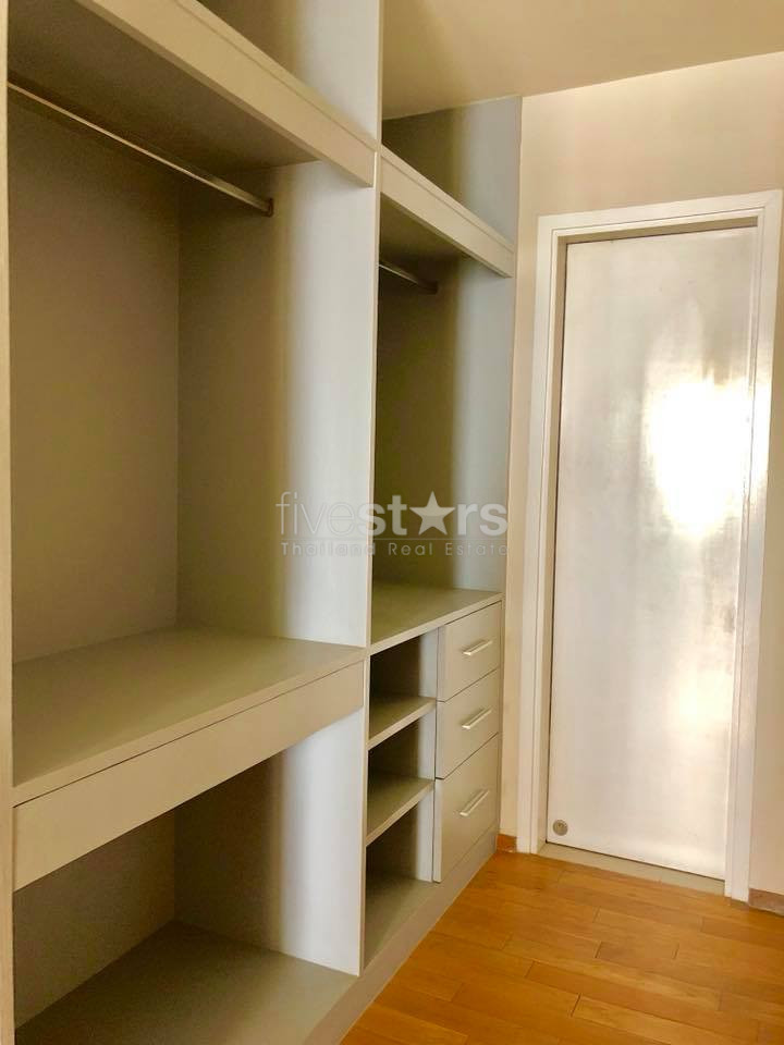 Duplex 1 bedrooms condo for rent in Sukhumvit near Phromphong, photo 10