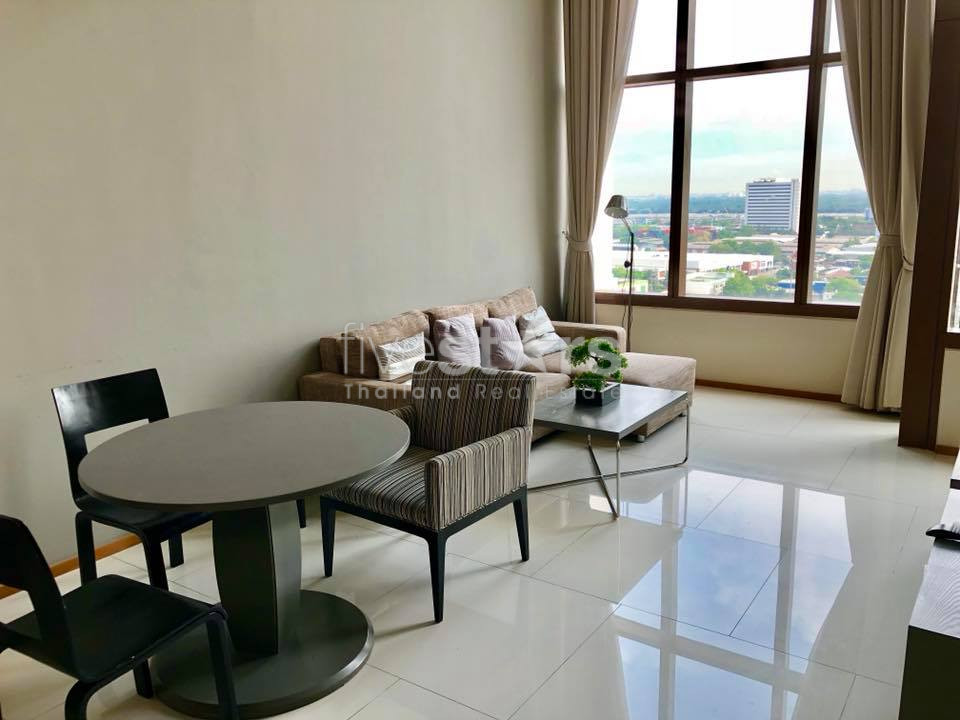 Duplex 1 bedrooms condo for rent in Sukhumvit near Phromphong, photo 6