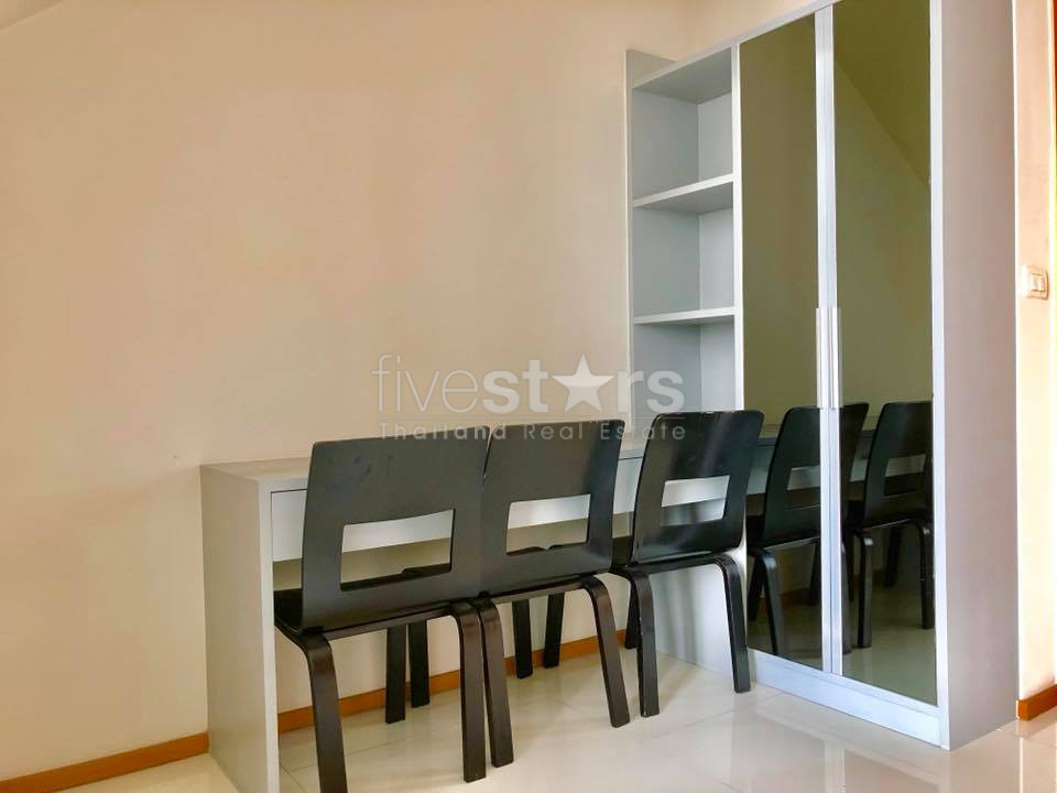 Duplex 1 bedrooms condo for rent in Sukhumvit near Phromphong, photo 5