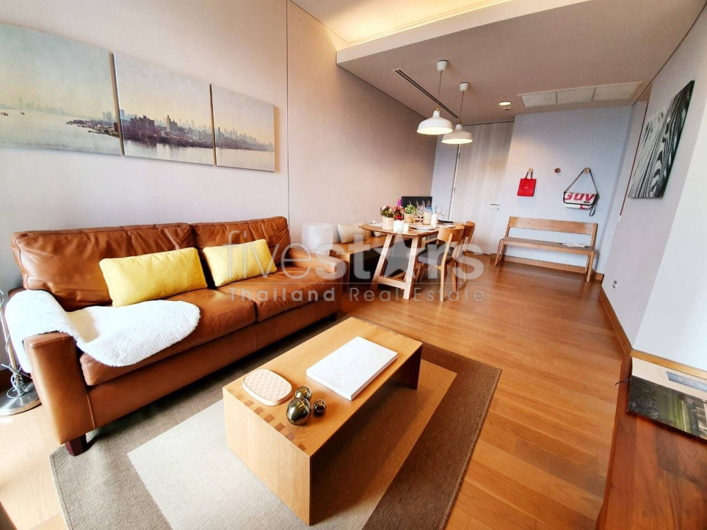 Modern 2  bedrooms condo for rent in Phromphong, photo 2