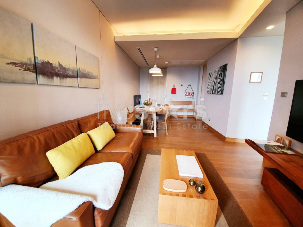 Modern 2  bedrooms condo for sale in Phromphong, photo 3