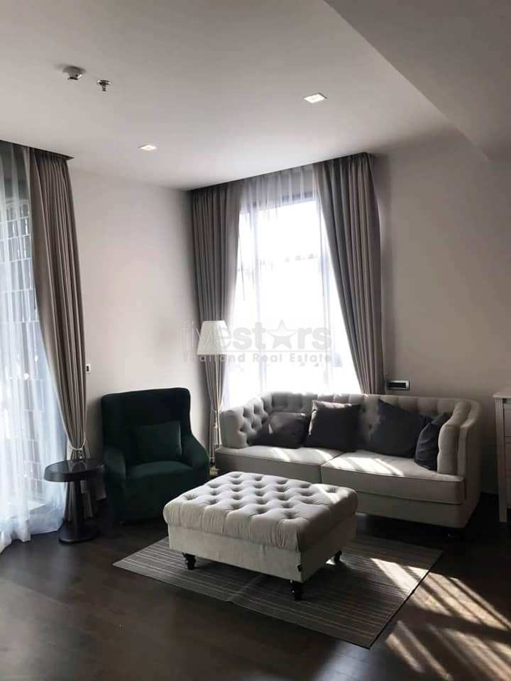 Appartement de 2 chambres à vendre près de la station de BTS Phromphong