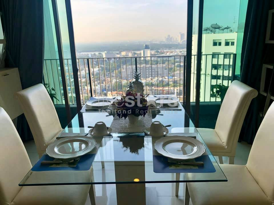 Appartement avec 2 chambres à louer près du BTS Phrompong, photo 2