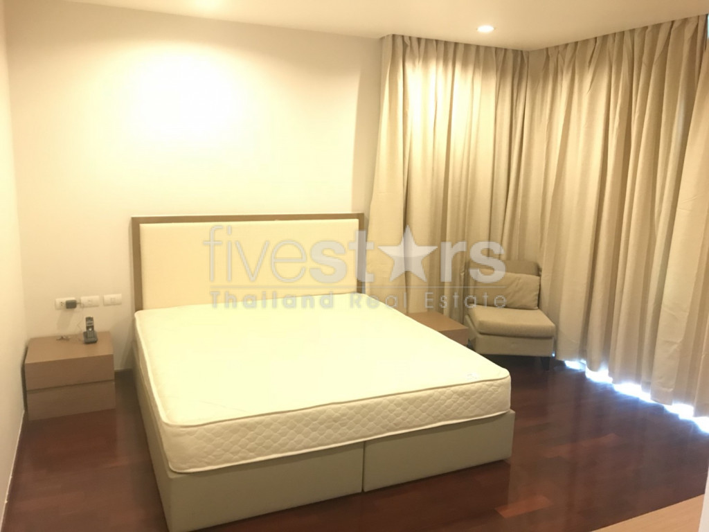 Appartement avec 2 chambres à louer près du BTS Phromphong, photo 4
