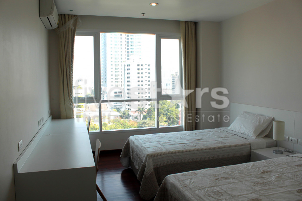 Appartement de 2 chambres à louer près du BTS Phromphong, photo 6