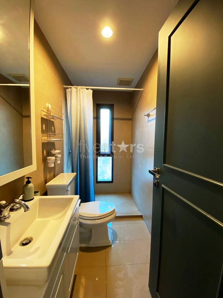 Appartement d'une chambre à louer près du BTS Phrompong, photo 6
