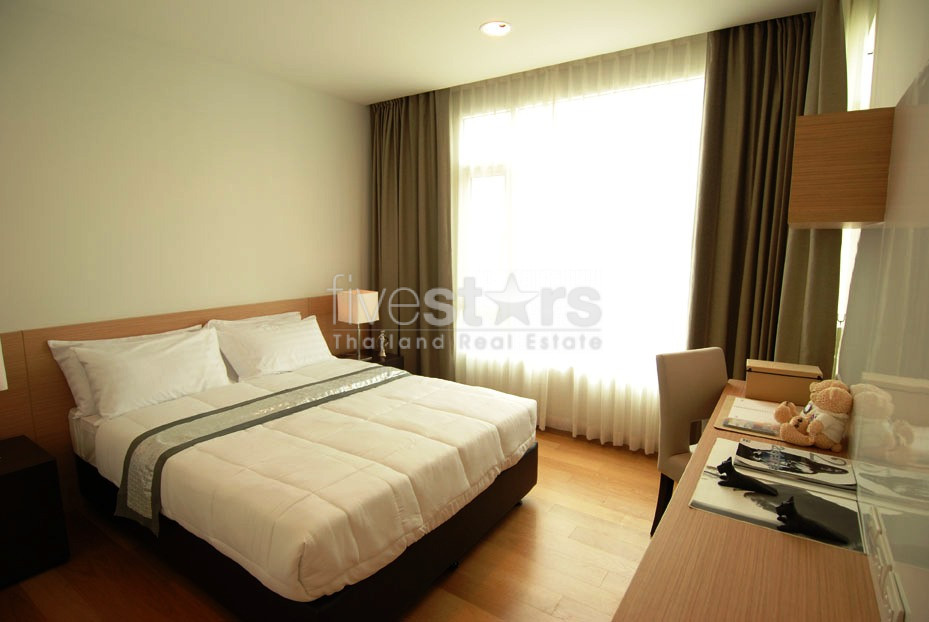 4 bedroom apartment for rent on Thong Lor, photo 2