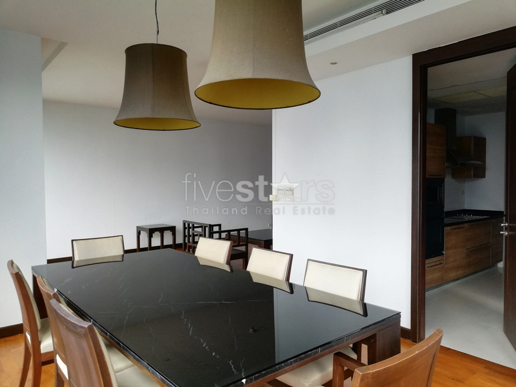 4 bedrooms apartment for rent in Thonglor, photo 3