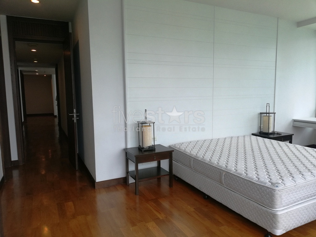 4 bedrooms apartment for rent in Thonglor, photo 10
