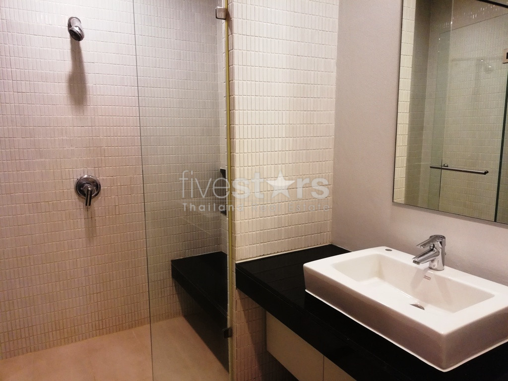 4 bedrooms apartment for rent in Thonglor, photo 21