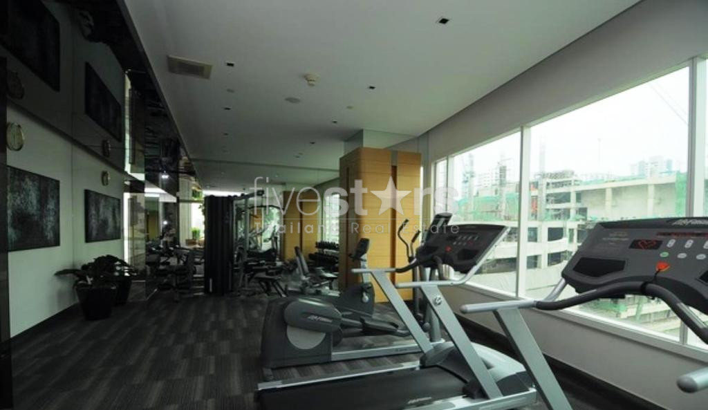 2 bedrooms condo for rent near BTS Phromphong, photo 6