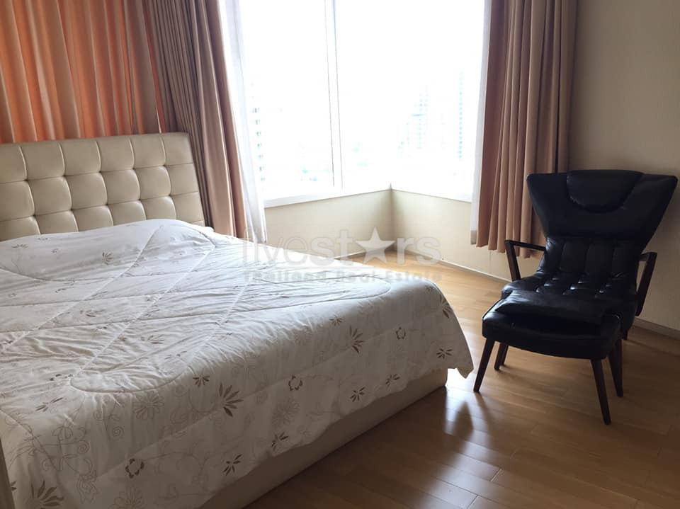 2 bedrooms condo for rent near BTS Phromphong, photo 3