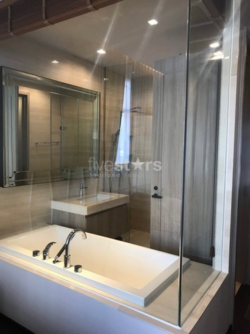 2 bedrooms condo for rent near BTS Phromphong, photo 4