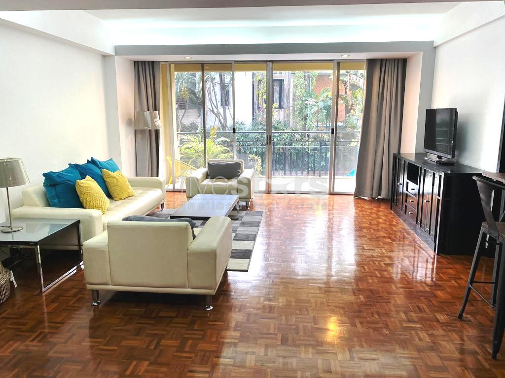 3 bedrooms apartment for rent in Thonglor