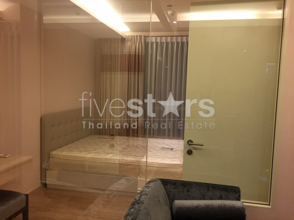 1 bedroom condo for rent in Phromphong, photo 6