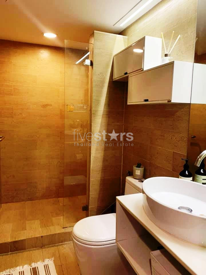Appartement de 3 chambres à louer à Sukhumvit dans le quartier de Phromphong, photo 7
